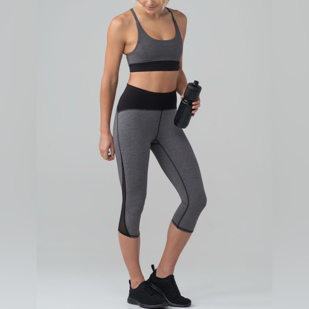 EUC Lululemon Train Times Crop (17") 4
